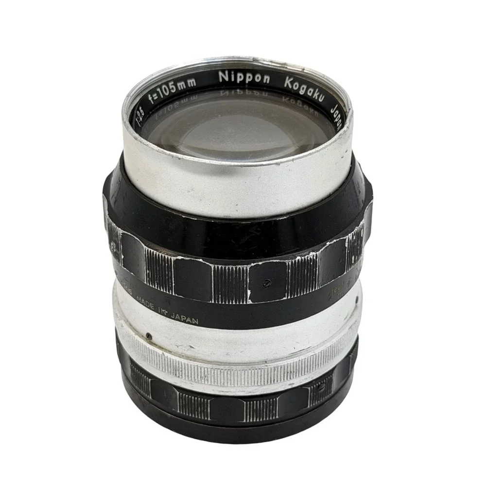 Nippon Kogaku Nikkor-P Auto 105mm f2.5 Lens Non-AI Nikon F Mount Japan 209208